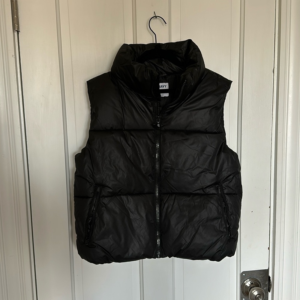 Old Navy black puffer dress, size small